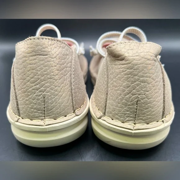 On Foot- Pink‎ Shimmer, Stretch Lace Shoes- Size:37